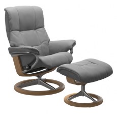 Stressless Mayfair Large Recliner with Stool (Signature Base) SPECIAL OFFER