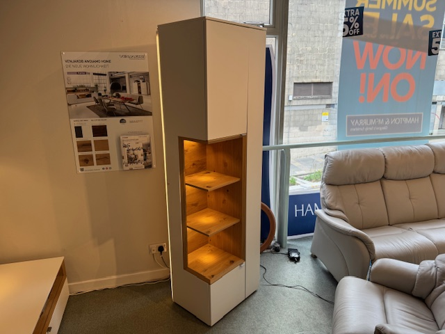 Display Cabinet With Lighting